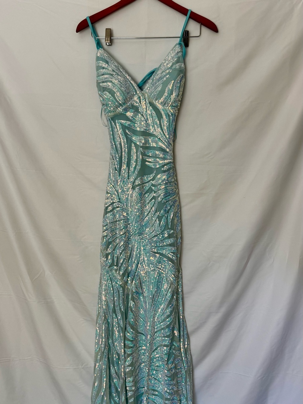 Morgan & Co Iridescent Sequin Mermaid Prom Gown Baby Blue Corset Back Size 1